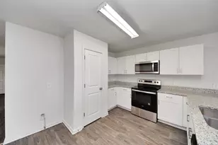 164 Goldenrod, Livingston, TX 77351 - Photo 12