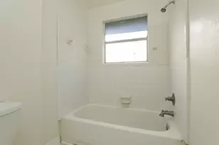 8531 Grand Knolls Dr, Houston, TX 77083 - Photo 20