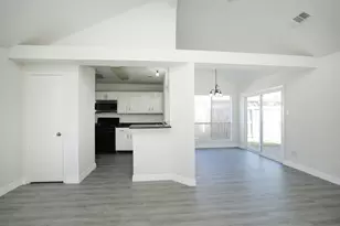 8531 Grand Knolls Dr, Houston, TX 77083 - Photo 8