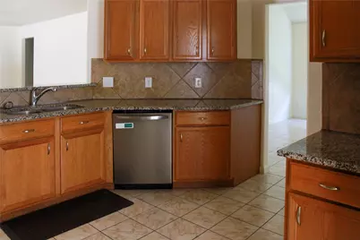16945 Scenic Knoll, Conroe, TX 77385 - Photo 10