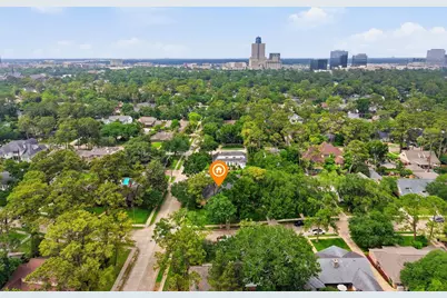12334 Huntingwick Drive, Houston, TX 77024 - Photo 32