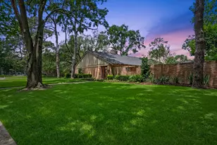 12334 Huntingwick Dr, Houston, TX 77024 - Photo 2