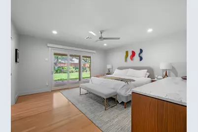 12334 Huntingwick Drive, Houston, TX 77024 - Photo 18