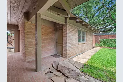 12334 Huntingwick Drive, Houston, TX 77024 - Photo 28