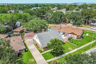 12011 Kirknoll Dr, Houston, TX 77089 - Photo 4