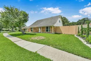 12011 Kirknoll Dr, Houston, TX 77089 - Photo 6