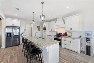 2400 Diamond D Dr, Beaumont, TX 77713 - Photo 14