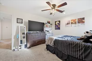 2400 Diamond D Dr, Beaumont, TX 77713 - Photo 34