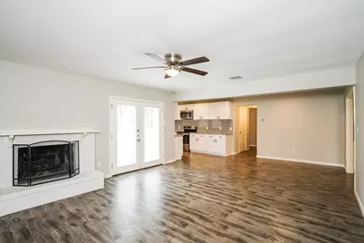 5622 Bridge Forest Drive, Houston, TX 77088 - Photo 4