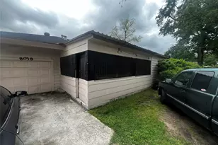 8038 Talton St, Houston, TX 77028 - Photo 2