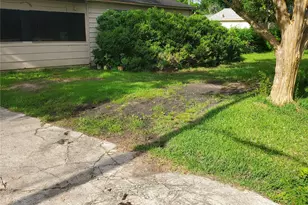 8038 Talton St, Houston, TX 77028 - Photo 22