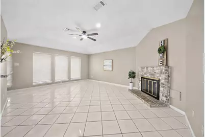 9526 Langdon Lane, Houston, TX 77036 - Photo 2