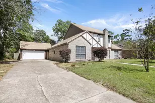 7811 17th Green Dr, Humble, TX 77346 - Photo 4