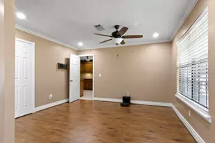 7811 17th Green Dr, Humble, TX 77346 - Photo 8