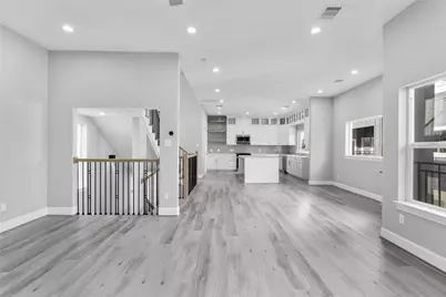 1210 W 17th Street #E, Houston, TX 77008 - Photo 10