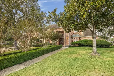4202 Masters Drive, League City, TX 77573 - Photo 2