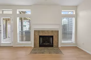 18 W Greenhill Terrace Pl, The Woodlands, TX 77382 - Photo 10