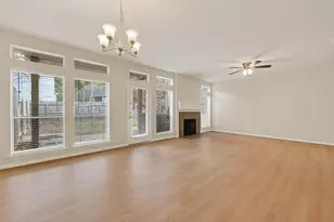 18 W Greenhill Terrace Pl, The Woodlands, TX 77382 - Photo 12