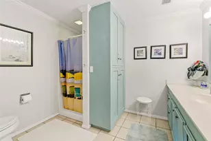 12911 Jolly Roger Dr, Freeport, TX 77541 - Photo 22