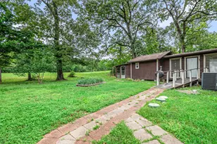 189 Lake Livingston Blvd, Livingston, TX 77351 - Photo 18