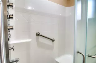 3115 W Creek Club Dr, Missouri City, TX 77459 - Photo 16