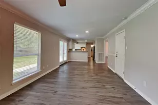 15506 Swan Creek Dr, Houston, TX 77095 - Photo 2