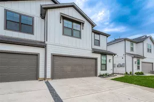 27838 Western Crk Ct, Katy, TX 77494 - Photo 2