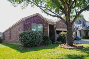 1414 S Maple Dr, Katy, TX 77493 - Photo 2