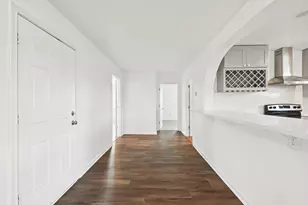 6935 W Holiday St, Hitchcock, TX 77563 - Photo 12