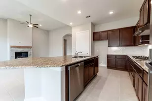 801 Wormwood Dr, League City, TX 77573 - Photo 8