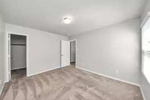 8815 Bison Mdw Trl, Rosharon, TX 77583 - Photo 26
