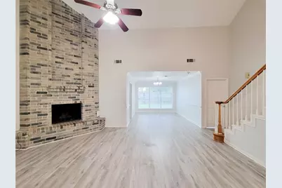 3610 Honey Creek Drive, Sugar Land, TX 77478 - Photo 8