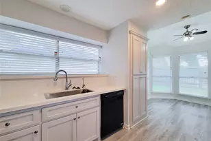 3610 Honey Creek Dr, Sugar Land, TX 77478 - Photo 16