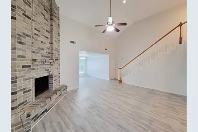 3610 Honey Creek Drive, Sugar Land, TX 77478 - Photo 12