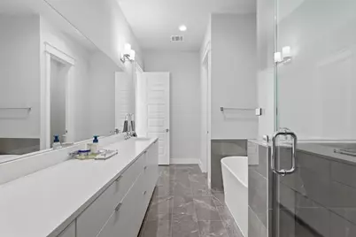 2527 Hollister Street, Houston, TX 77080 - Photo 14