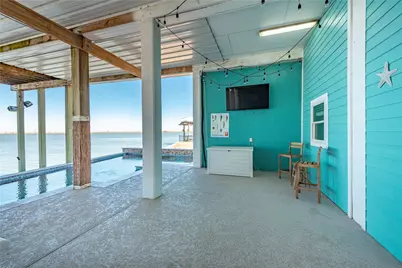 1640 Windsong Way, Tiki Island, TX 77554 - Photo 34