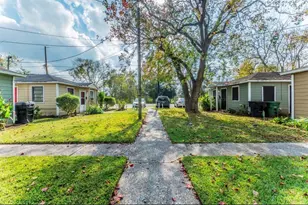 4753 Mallow St, Houston, TX 77033 - Photo 8