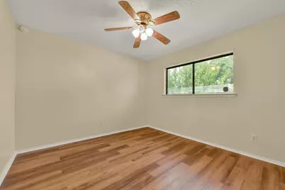 2525 40th Avenue N, Texas City, TX 77590 - Photo 24