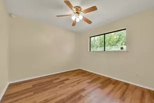 2525 40th Ave N, Texas City, TX 77590 - Photo 24