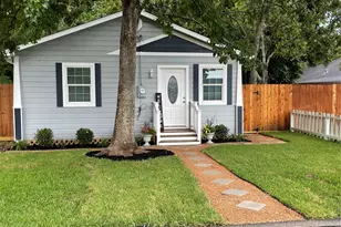 602 N Michigan, League City, TX 77573 - Photo 1