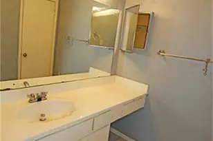 2121 Hepburn St, Houston, TX 77054 - Photo 8