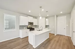 3223 Quiet Sunset Dr, Houston, TX 77080 - Photo 2