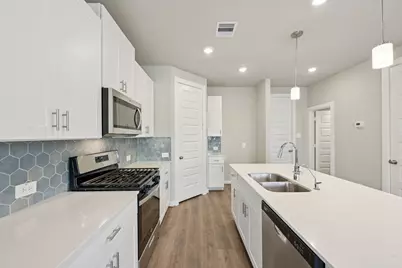 3223 Quiet Sunset Drive, Houston, TX 77080 - Photo 10