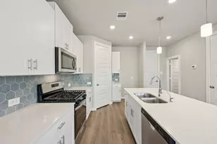 3223 Quiet Sunset Dr, Houston, TX 77080 - Photo 10