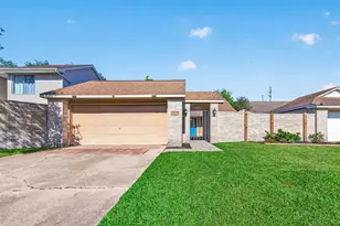 3927 Heathersage Dr, Houston, TX 77084 - Photo 2