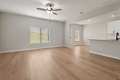 21516 Bluebonnet Bay Drive, Magnolia, TX 77354 - Photo 6