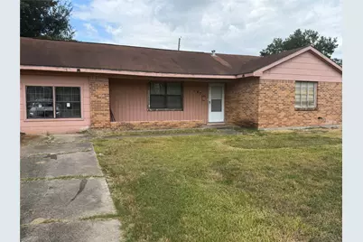 147 Victoria Drive, Houston, TX 77022 - Photo 2