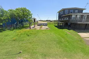 1122 Gulfview St, Freeport, TX 77541 - Photo 1