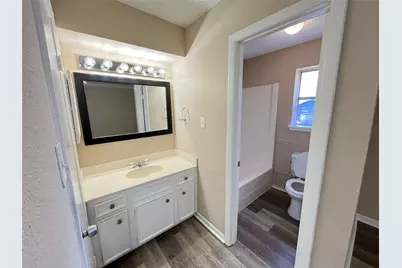 6902 Feather Creek Drive, Houston, TX 77086 - Photo 6