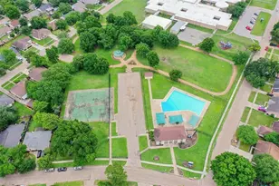 6902 Feather Creek Dr, Houston, TX 77086 - Photo 14